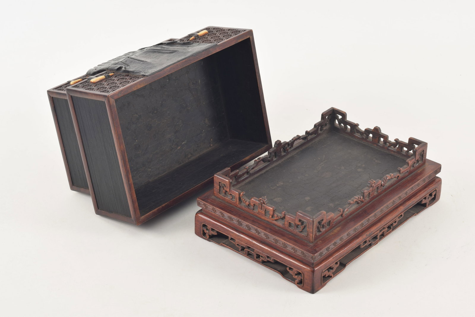 Treasure box. China. Chien Lung period (1735-1796). Zitan and hung mu. Carved allover with brocade - 8
