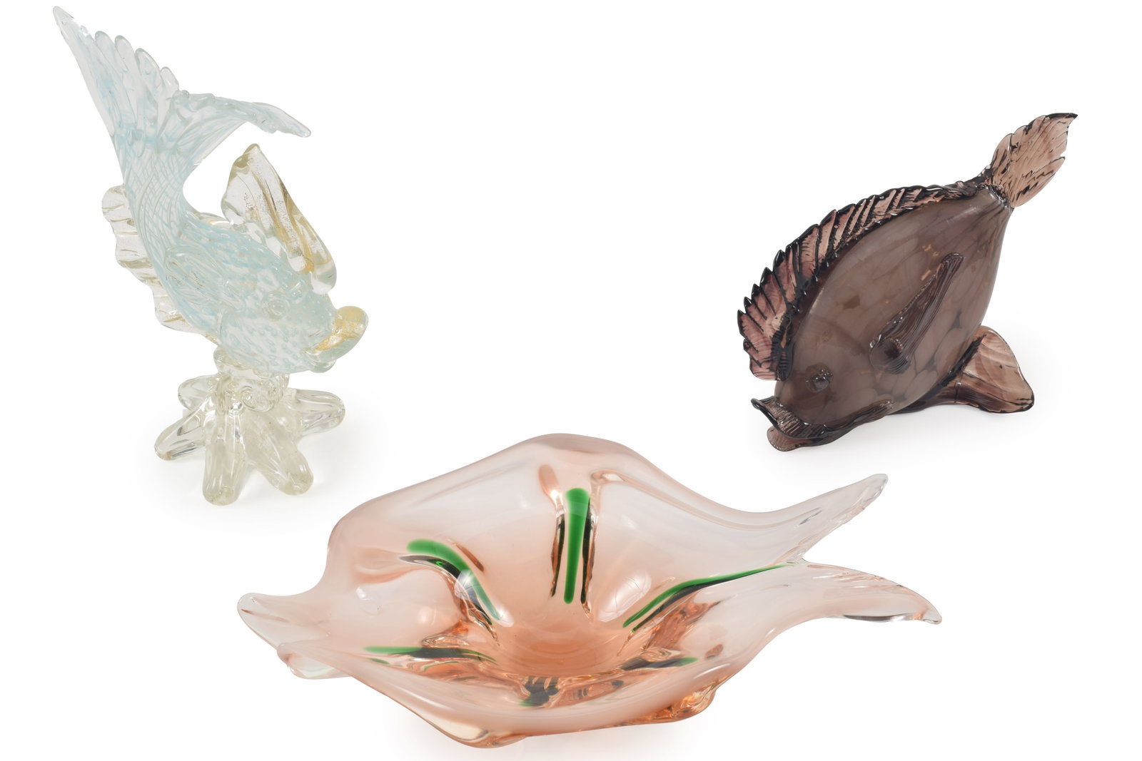 3 Murano fish form glass items, including a smokey glass fish, a aqua and clear glass fish sculpture: 3 Murano fish form glass items, including a smokey glass fish, a aqua and clear glass fish sculpture and fish shaped open bowl with green and peach glass. Fish heights 7 in, 10 in, bowl 12 x 7 in.