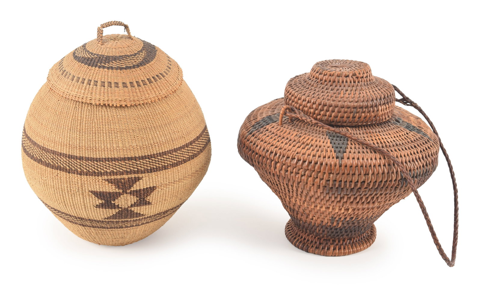 2 lidded baskets. Largest: 9.5in high. (1 of 3)