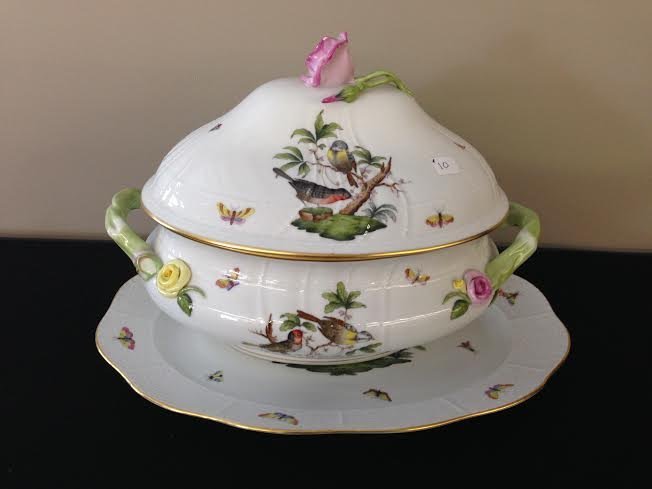 Herend Porcelain Large Tureen Covered Soup Tureen/Tray (1 of 6)