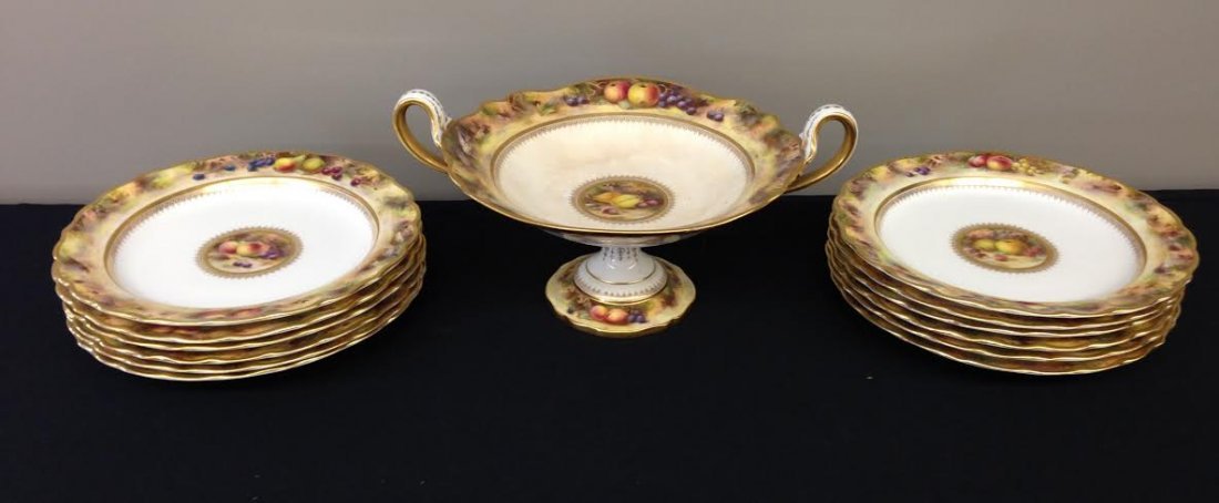 12 Royal Worcester hand painted Fruit plates (1 of 10)