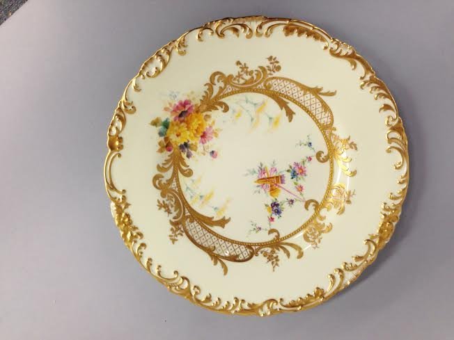 Twelve Royal Crown Derby porcelain luncheon plates (1 of 5)