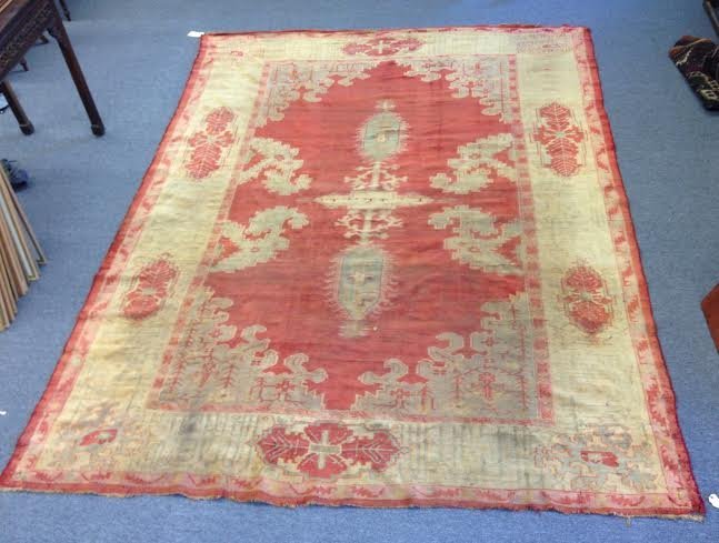 Antique Roomsize Turkish Oushak carpet. (1 of 5)