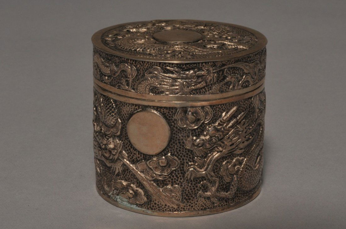 19th century Chinese Export Silver round covered box (1 of 4)