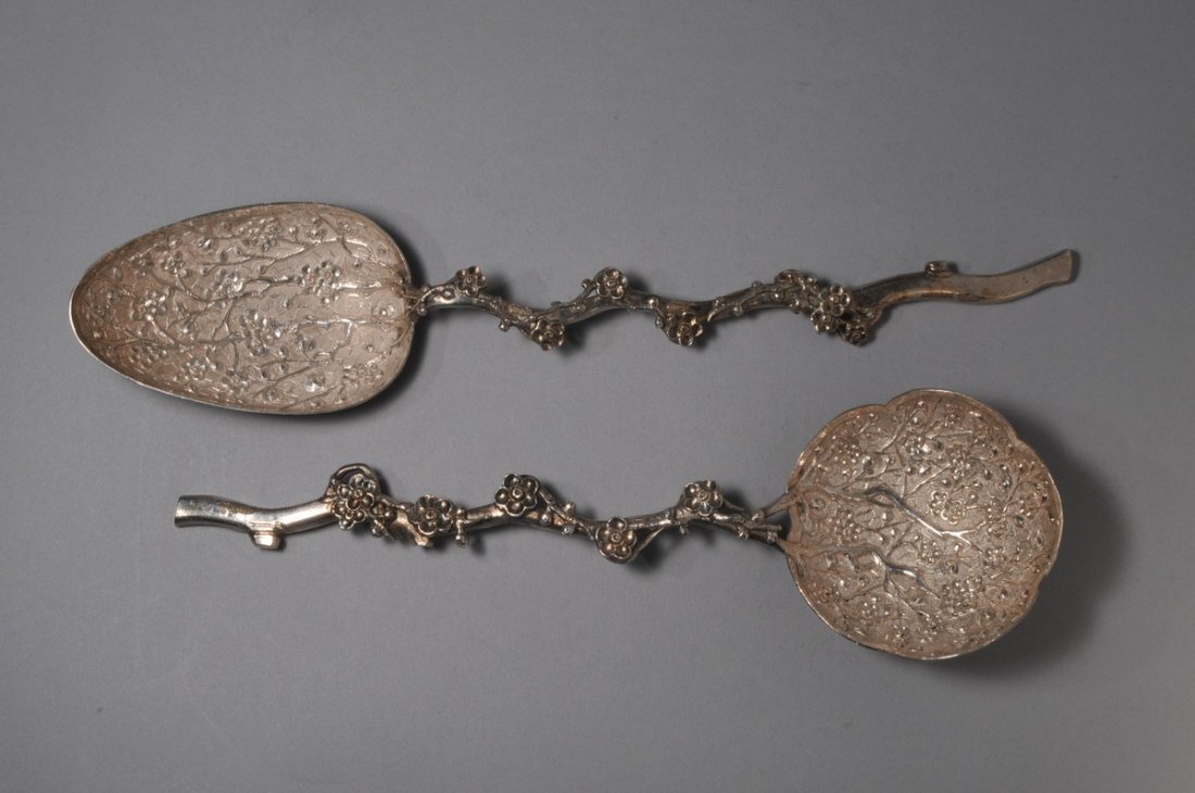 19th century Chinese Export Silver serving set of a (1 of 4)