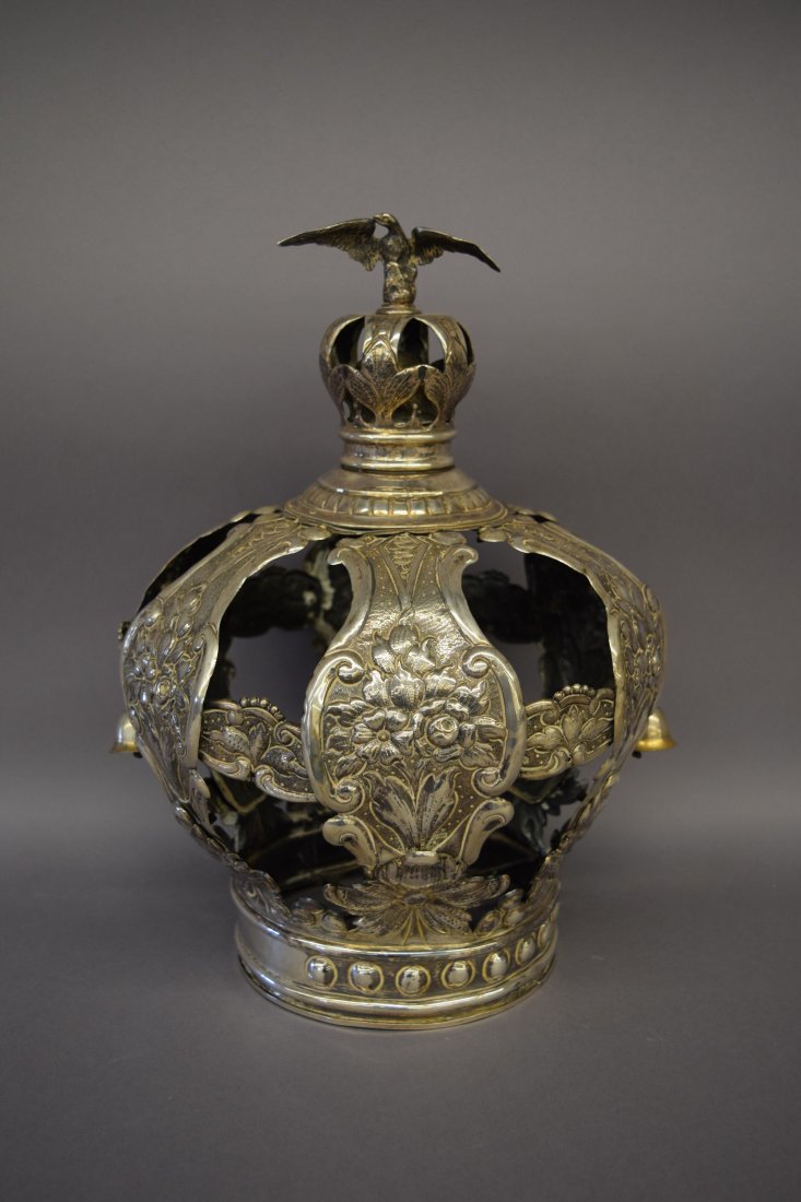 19th century Judaica Silver Torah crown. Repousse (1 of 10)