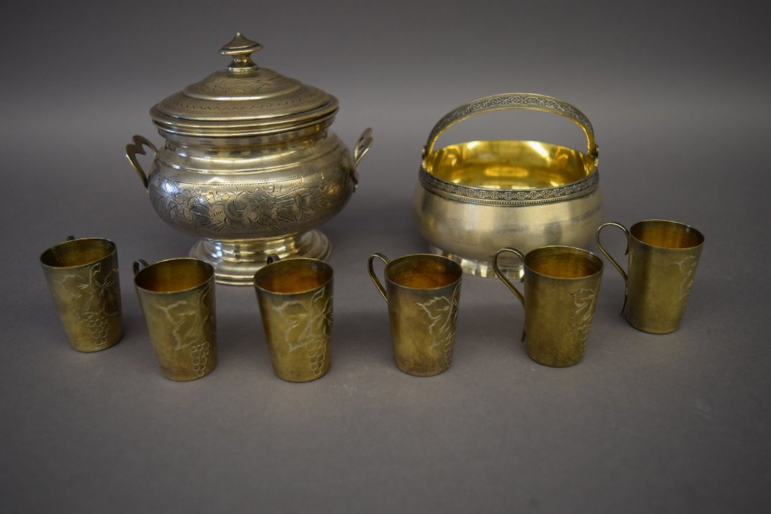 Russian Silver nine piece ot including heart handled (1 of 10)