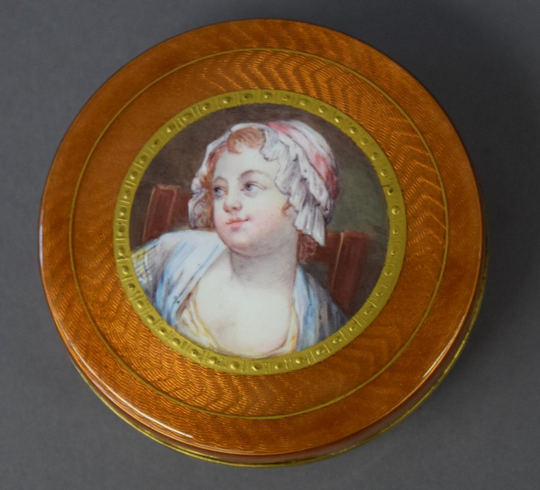Early 19th century Continental Enameled round snuff box (1 of 6)
