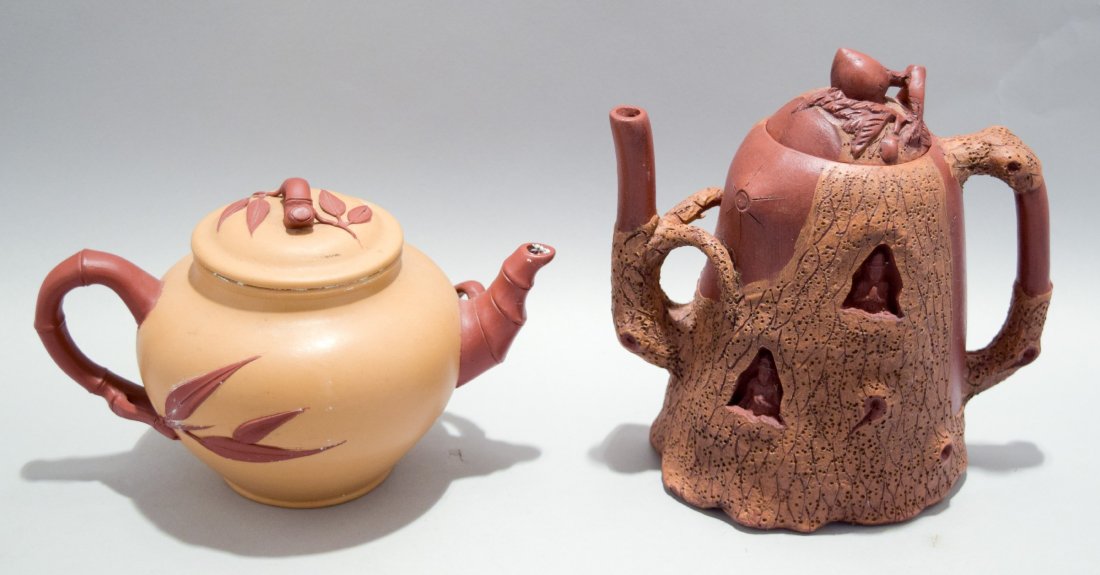 Two stoneware teapots. South China. 20th century. Yi (1 of 10)