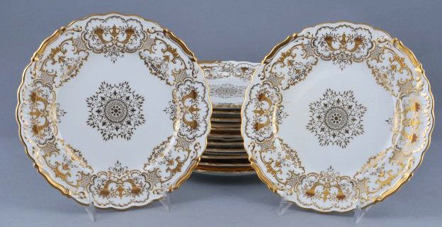 Twelve Coalport Dinner Plates. Yellow and Rose Gold. (1 of 9)