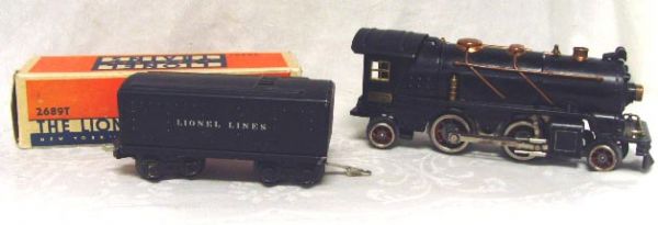 LIONEL 262 2-4-2 LOCOMOTIVE WITH TENDER - TENDER: LIONEL 262 2-4-2 LOCOMOTIVE WITH TENDER - TENDER #2689 WITH ORIGINAL BOX