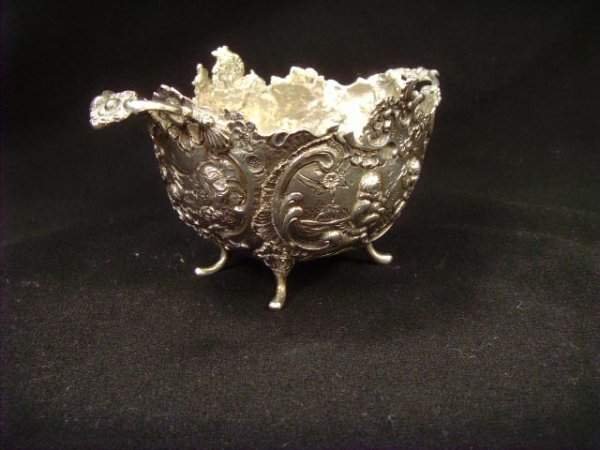 NETHERLANDS STERLING SILVER FOOTED DISH DECORATED - 3