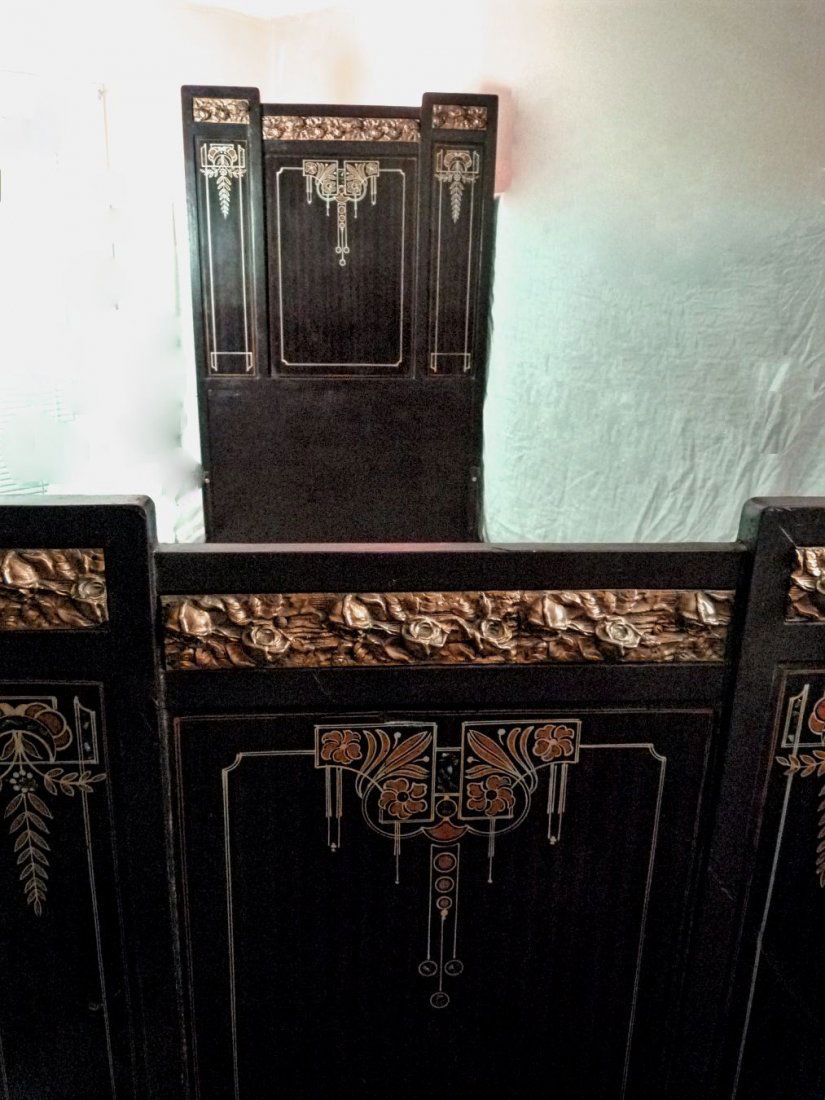 Art deco steel bed, hand painted and bronze mounts (1 of 7)