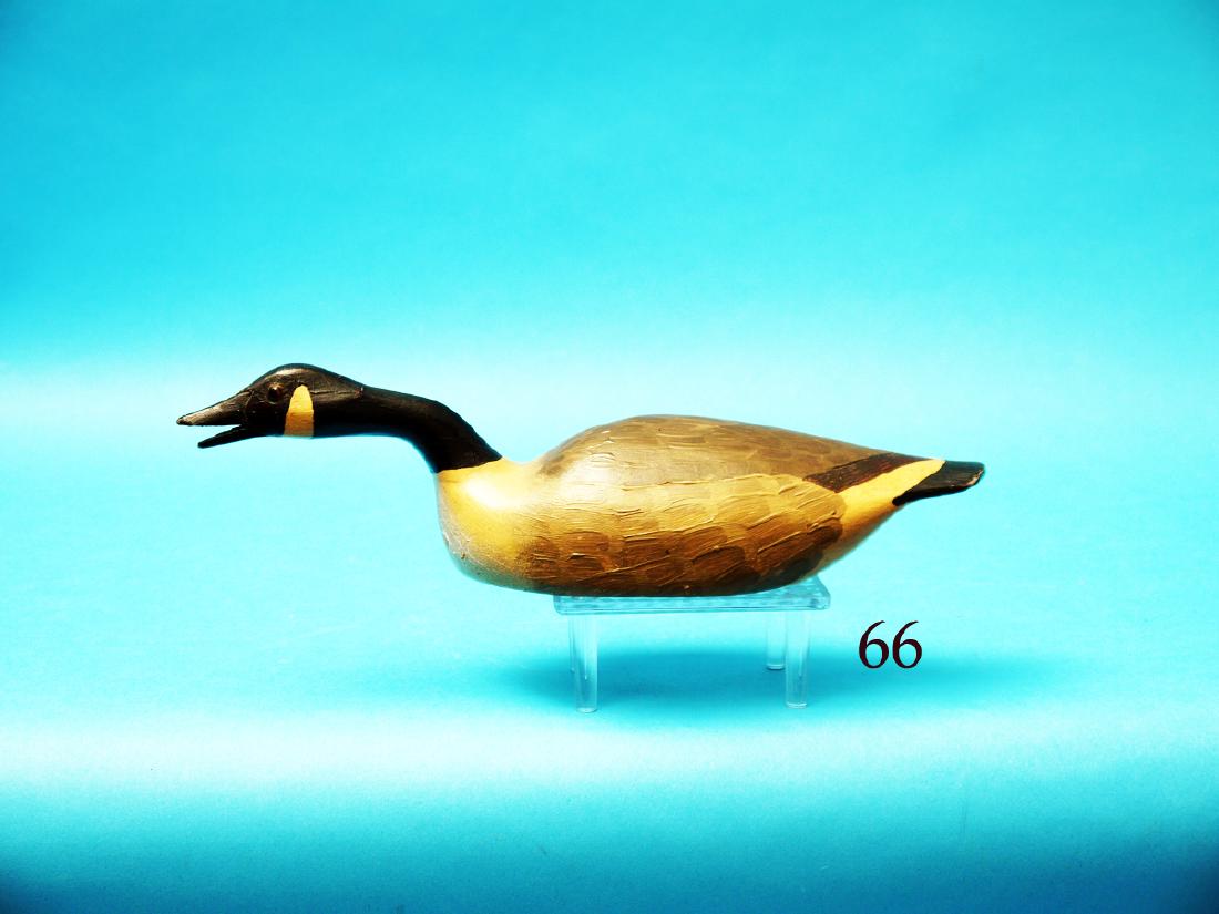 VERY EARLY ONE-QUARTER SIZE CALLING  CANADA GOOSE by Al (1 of 1)