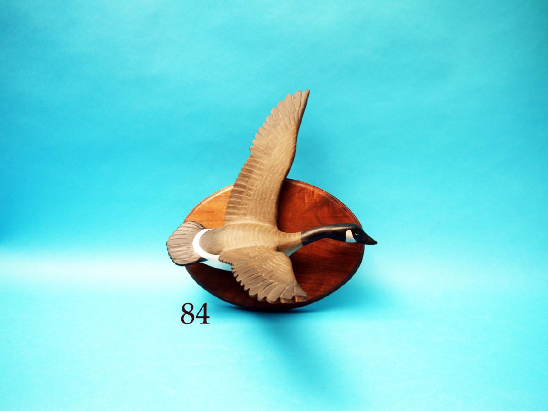 UNIQUE ONE-THIRD SIZE CANADA  GOOSE WALL MOUNT by (1 of 1)