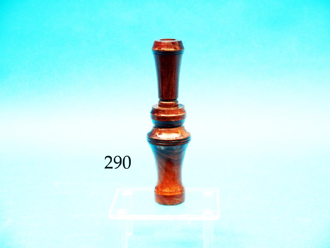 FINE CRAFTED ARKANSAS CALL by Blackburn/Benford. “Old: FINE CRAFTED ARKANSAS CALL by Blackburn/Benford. “Old Susie” in excellent condition. Very precise milling with South American wood barrel and insert