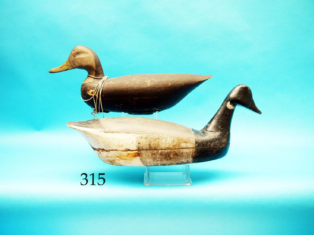 TWO NEW JERSEY DECOYS. The first  is a SWIMMING BRANT (1 of 1)