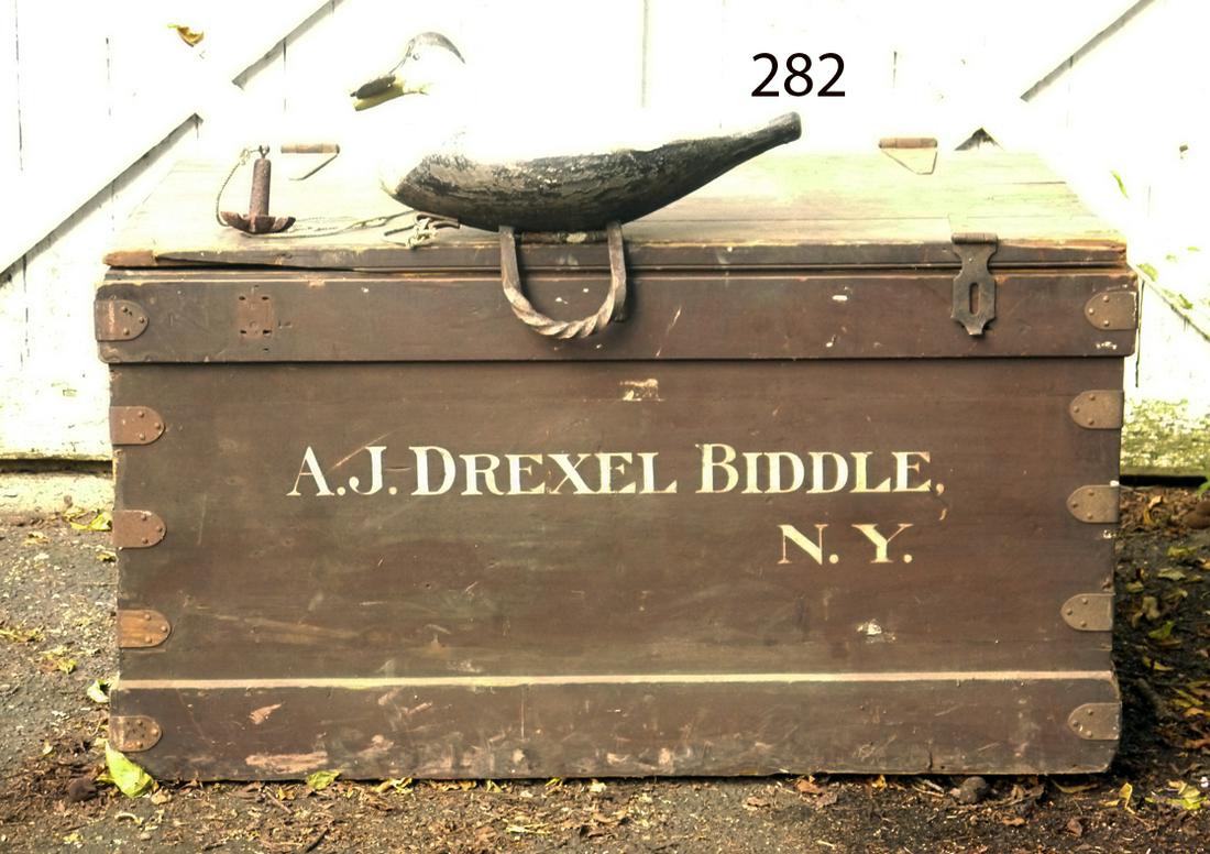 RARE AND EARLY CARPENTER'S CHEST, BIDDLE (1 of 1)