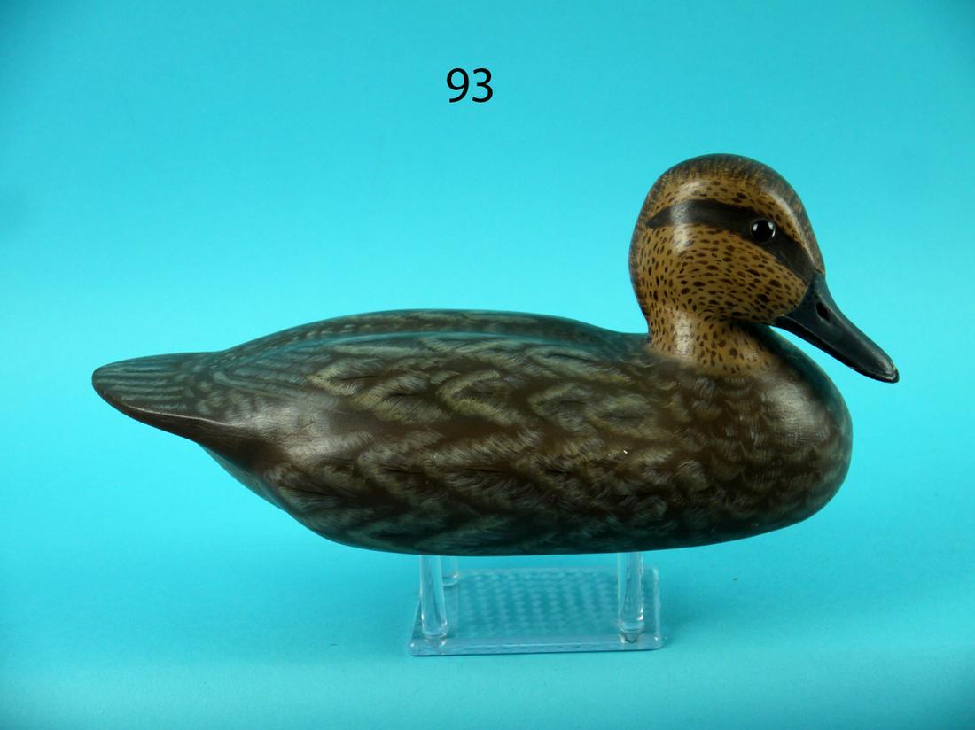 GREEN WING TEAL HEN, R. HAMMELL: GREEN WING TEAL HEN by Ron "Poss" Hammell, Tuckerton, NJ. Excellent original paint and unused condition. Very detailed painted feather work overall. Head turned slightly right. Deep ice groove carving