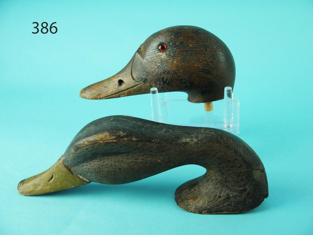 TWO EARLY DECOY HEADS (1 of 2)