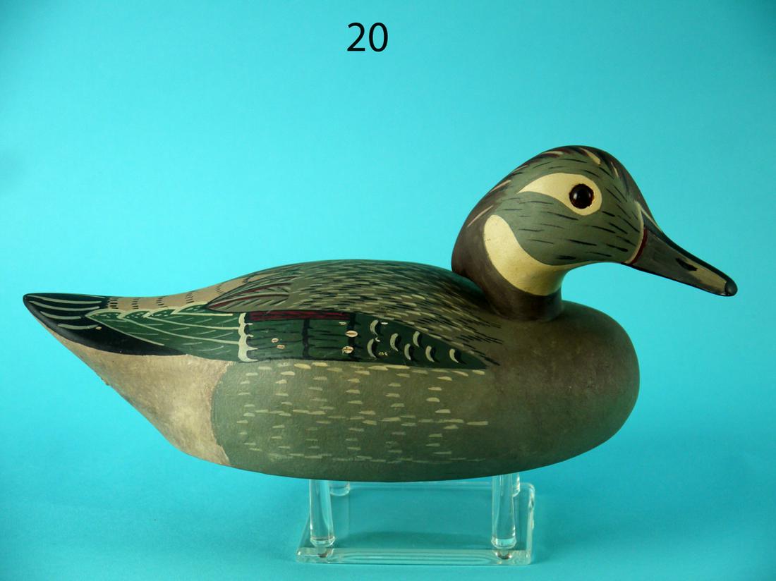 ONE-HALF SIZE WOOD DUCK HEN, WILDFOWLER (1 of 4)