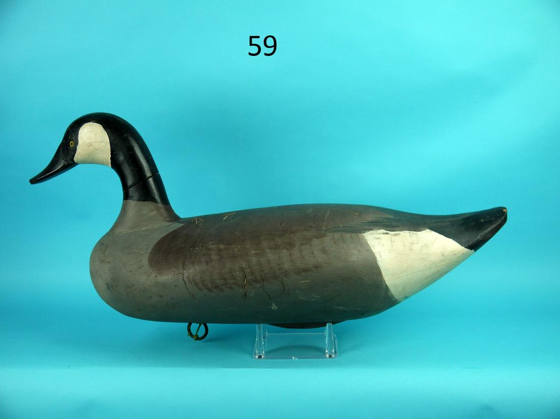 CANADA GOOSE, R.M. MITCHELL: EARLY CANADA GOOSE by R. Madison Mitchell, Havre de Grace, MD. Very good original paint showing in-use scuffs. Very good structural condition with typical mid-neck check. Some very minor roughness to 