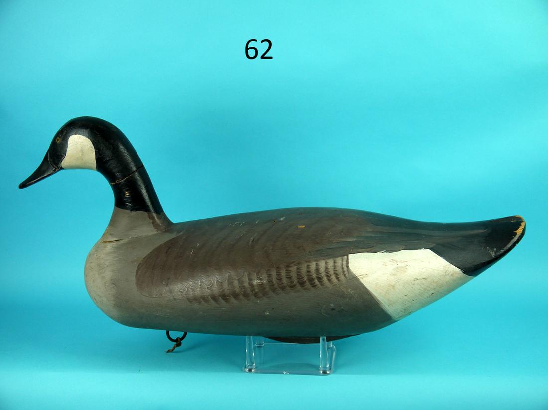 CANADA GOOSE, R.M. MITCHELL: EARLY CANADA GOOSE by R. Madison Mitchell, Havre de Grace, MD. Very good original paint showing some in-use wear. Good structural condition with typical mid-neck check. One-inch chip to tail tip. Pain
