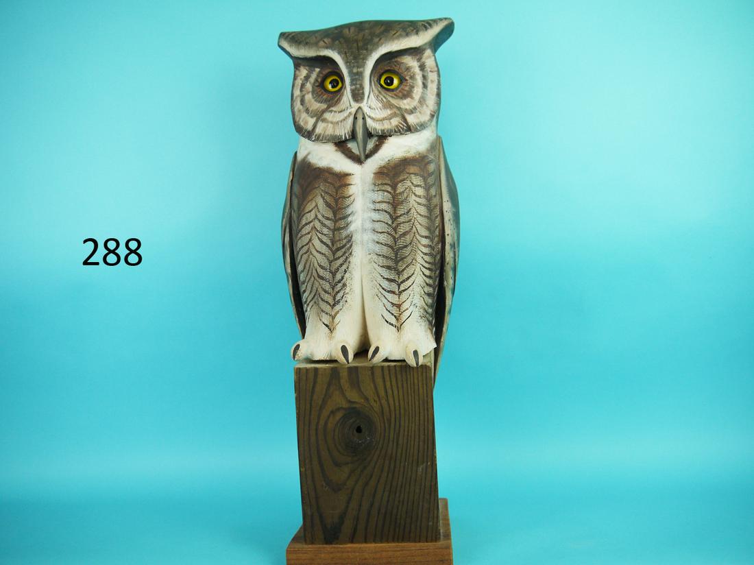 GREAT HORNED OWL, D. RHODES: GREAT HORNED OWL by Dave Rhodes, Absecon, NJ. Excellent original paint and structural condition. Layered feather carving to back. Carved horns and bill detail to face. Delicate carved feather detail s