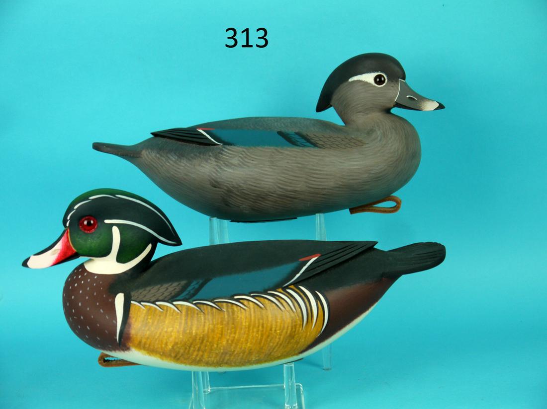 WOOD DUCK PAIR, F.C. BROWN, JR.: VERY FINE PAIR OF WOOD DUCKS by Fredrick C. Brown, Jr., Pt. Pleasant, NJ. Excellent original paint and unused condition. Hollow construction. Fine detailed painted feather work to sides and breasts. H