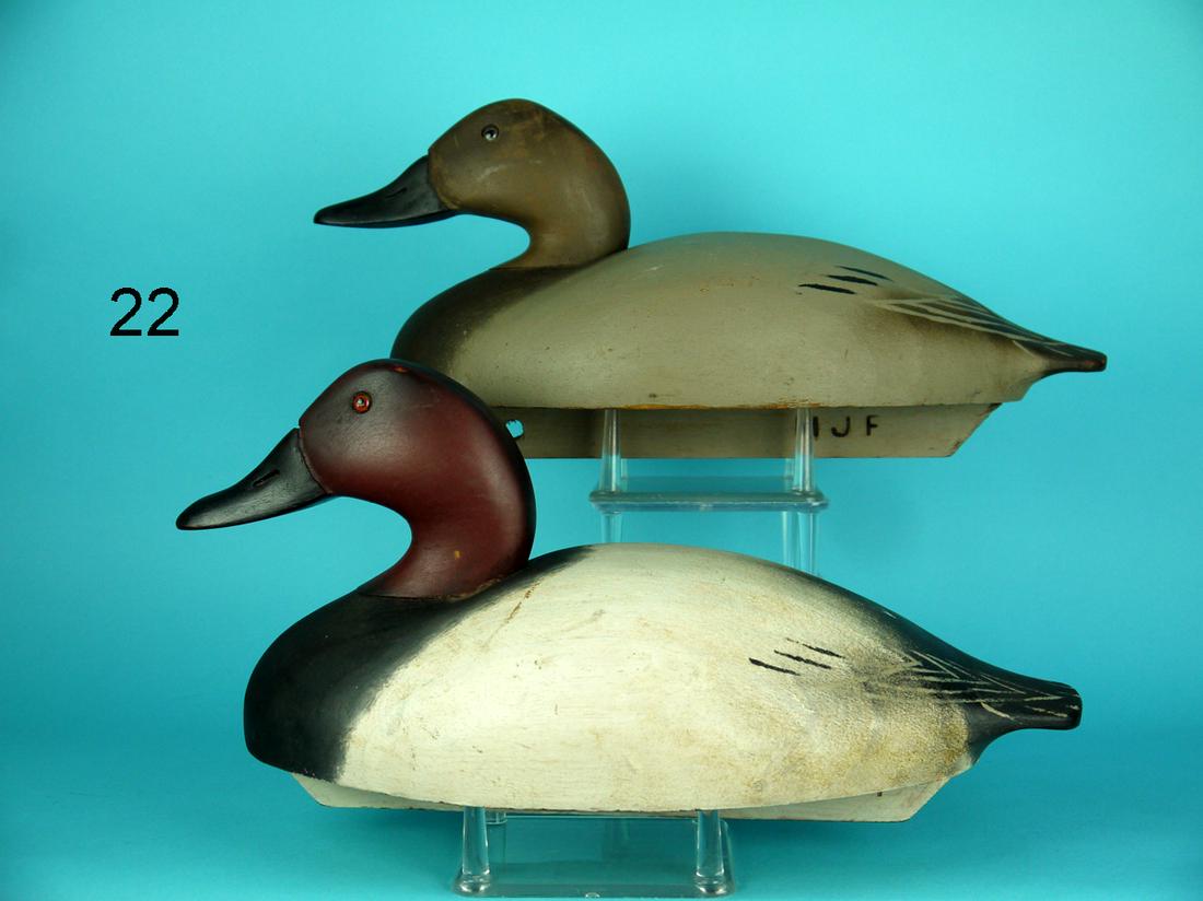 CANVASBACK PAIR, OLD SAYBROOK WILDFOWLER (1 of 4)