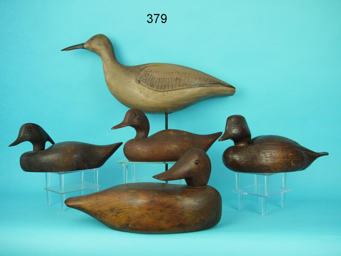 GROUP OF FOUR DECOYS AND SHOREBIRD (1 of 1)