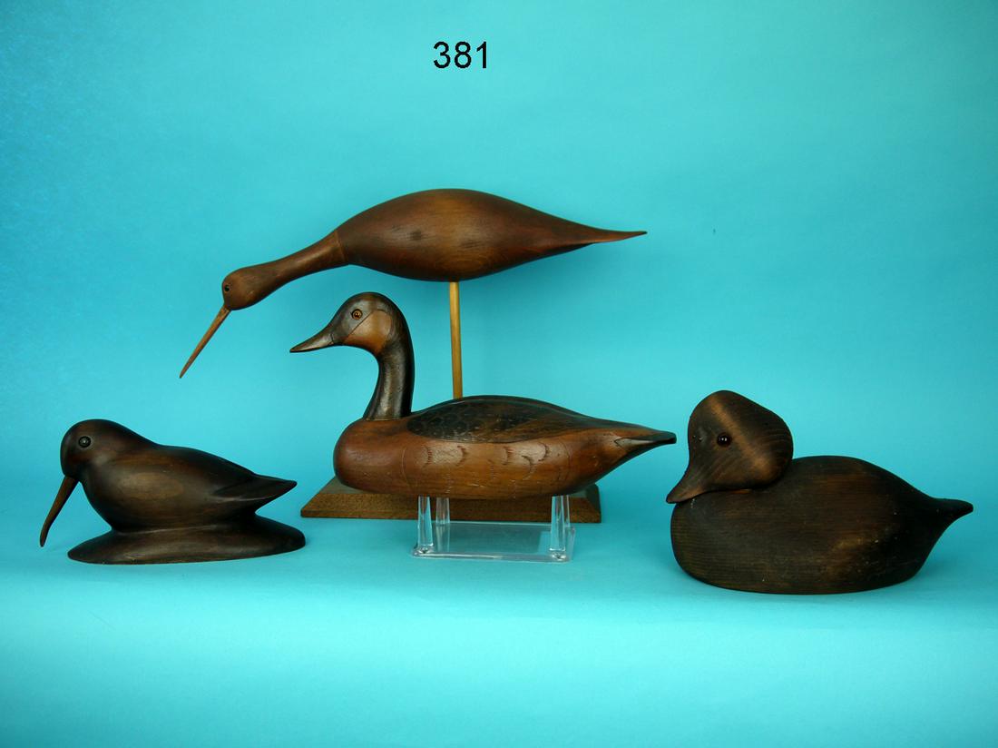 THREE DECOY CARVINGS AND SHOREBIRD (1 of 2)