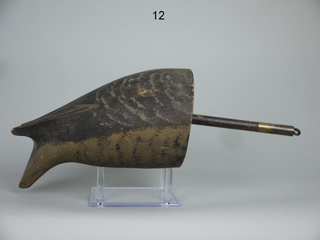 MALLARD HEN TIP UP FEEDER, WILDFOWLER,  OLD SAYBROOK (1 of 4)