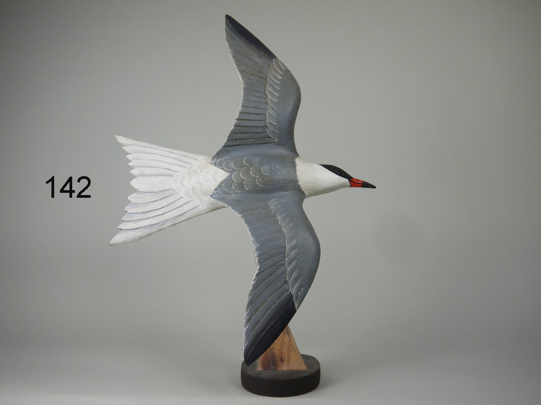 FLYING CASPIAN TERN, L. REINERI: FLYING CASPIAN TERN by Lou Renieri, Chincoteague, VA. Very good original paint and structural condition. Seam visible at neck. Detailed carving to individual feathers on wings and tail. Painted feathe