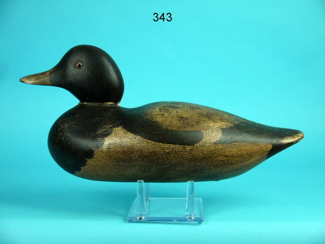 BROADBILL DRAKE, MASON: BROADBILL DRAKE by the Mason Decoy Co., Detroit, MI. Restored paint and very good structural condition. Standard grade, glass eye model. Swirl pattern paint to body. Overall length is approximately 14