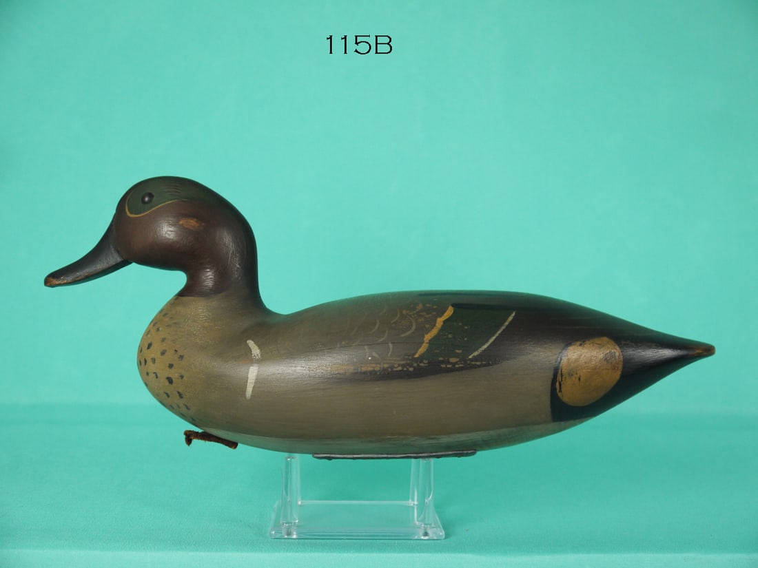GREEN WING TEAL DRAKE, M.R. BRAUN: GREEN WING TEAL DRAKE by Michael R. Braun, Blackwood, NJ. Good original paint and structural condition. Some rubs and flaking to body. Tight checks to back and underside. Hollow construction. Retains 