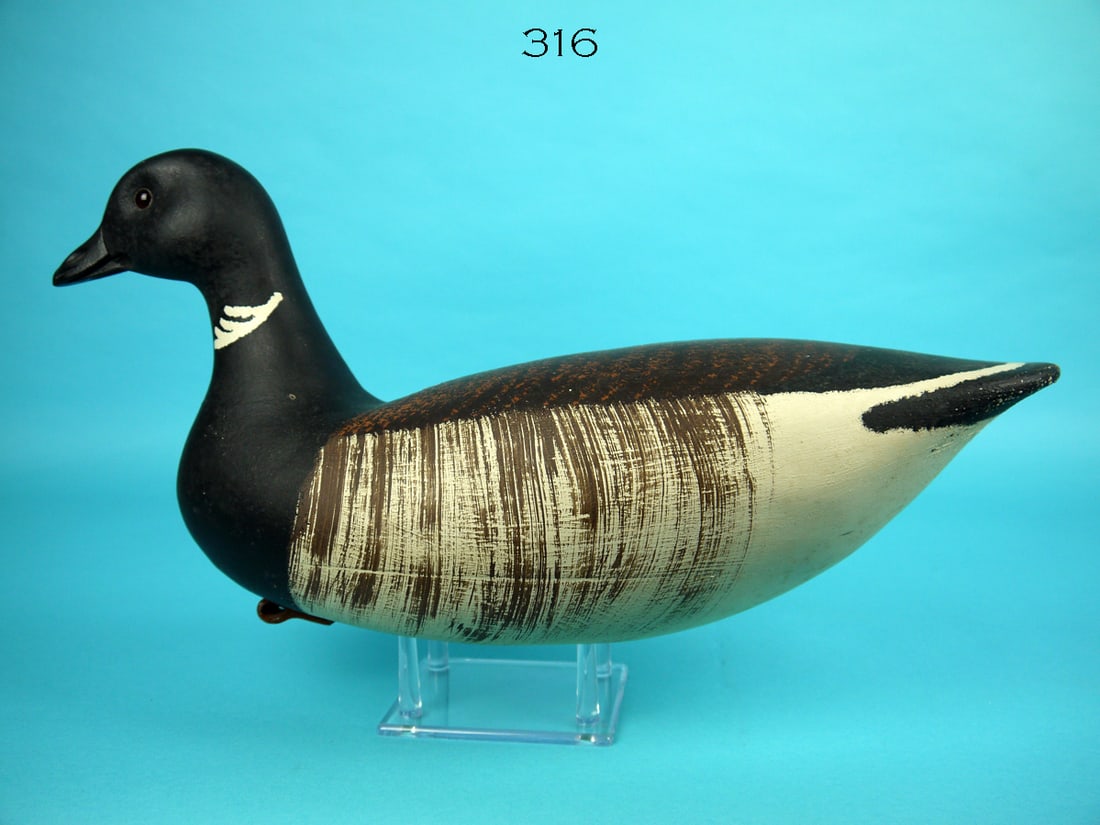 BRANT, D. SLEDDEN: BRANT by Dana M. Sledden, Tuckerton, NJ. Very good original paint and structural condition. Areas of sap bleed and roughness to body. Hollow construction. Painted feather work to back and sides. Very 