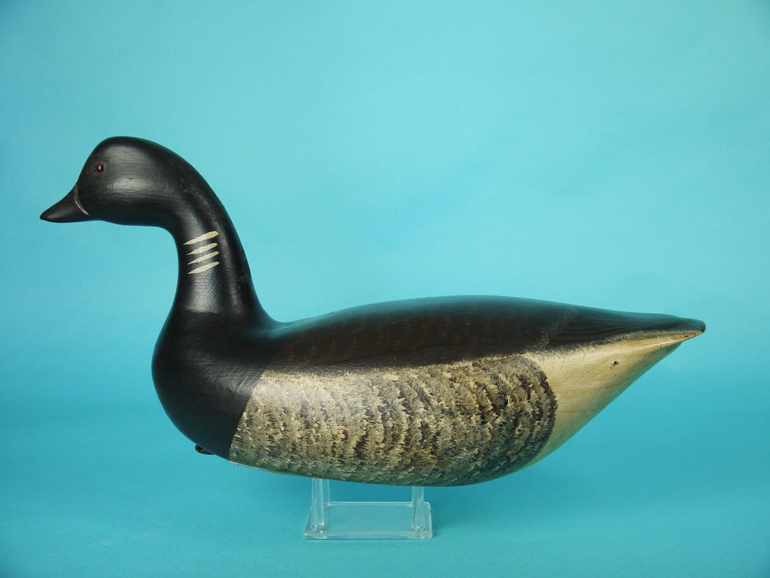 BRANT, WILDFOWLER: EARLY BRANT by the Wildfowler Decoy Company, Pt. Pleasant, NJ. Very good original paint and structural condition. Some minor paint crazing to back of neck. Hollow construction. Nice painted detail to