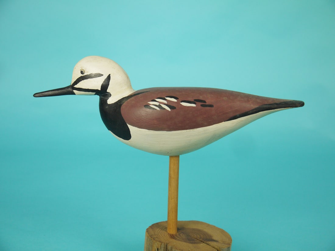 RUDDY TURNSTONE, H. CONKLIN: RUDDY TURNSTONE by Hurley Conklin, Manahawkin, NJ. Very good original paint and structural condition. Carved eye detail. Signed by maker on underside. Mounted atop a custom base. Overall length is