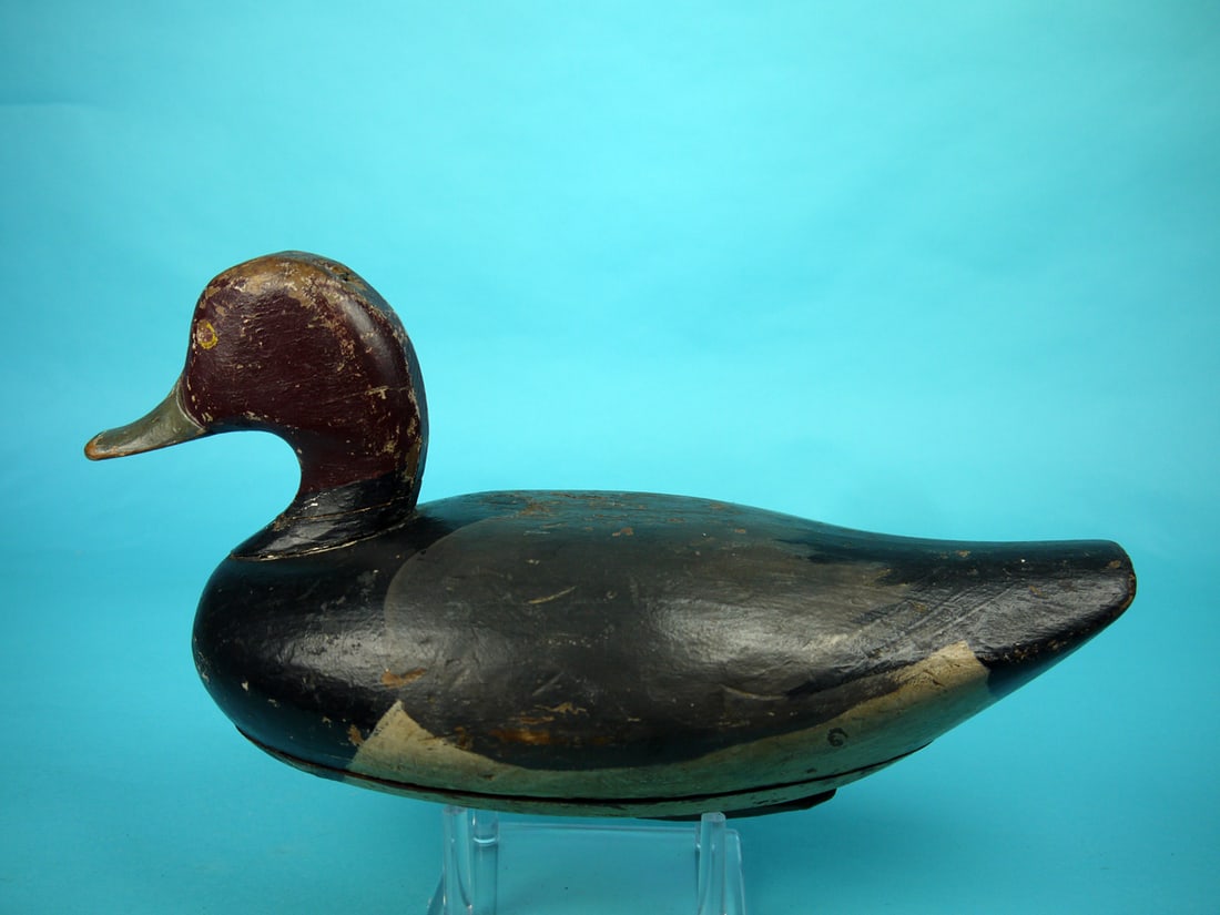 RED HEAD DRAKE, ROCK HALL, MD: RED HEAD DRAKE, Rock Hall, MD, possibly Jess Urie. Working paint, worn to wood in areas. Fair structural condition with seam separation and check to underside. Tight neck crack and repair. Retains