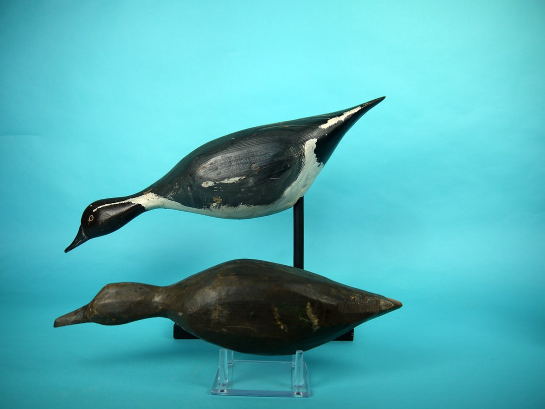 TWO FIELD DECOYS, W. GEONNE: TWO FIELD DECOYS by William Geonne, King City, CA. The first is a pintail in very good original paint and structural condition with gunning wear. Some possible touch up to white areas. Feeding model w