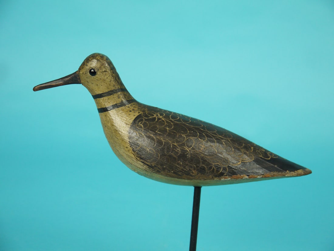 KILLDEER, M. MCNAIR: KILLDEER by Mark McNair, Craddockville, VA. Very good original paint and structural condition. Some minor wear to side and tail edges. Scratch-feather paint detail to back. Retains original bill and