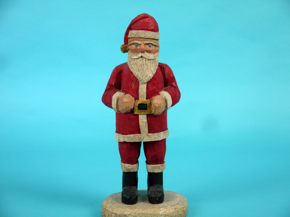 CARVED SANTA, H.V. SHOURDS (1 of 2)