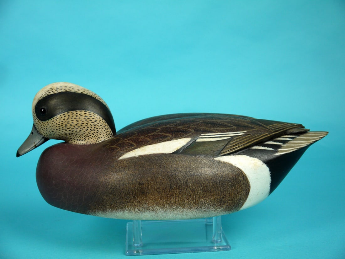WIGEON DRAKE, J. MCLOUGHLIN: OUTSTANDING WIGEON DRAKE by John McLoughliln, Bordentown, NJ (1911-1985). Excellent original paint and structural condition. Some very slight discoloration to white areas. Hollow construction.