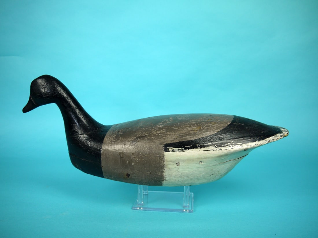 BRANT, PARKERTOWN, NJ: EARLY BRANT, Parkertown, NJ. Working paint and very good structural condition. Tight crack at mid-neck and small chip at tail edge. Hollow construction. Retains pad weight. Overall length is