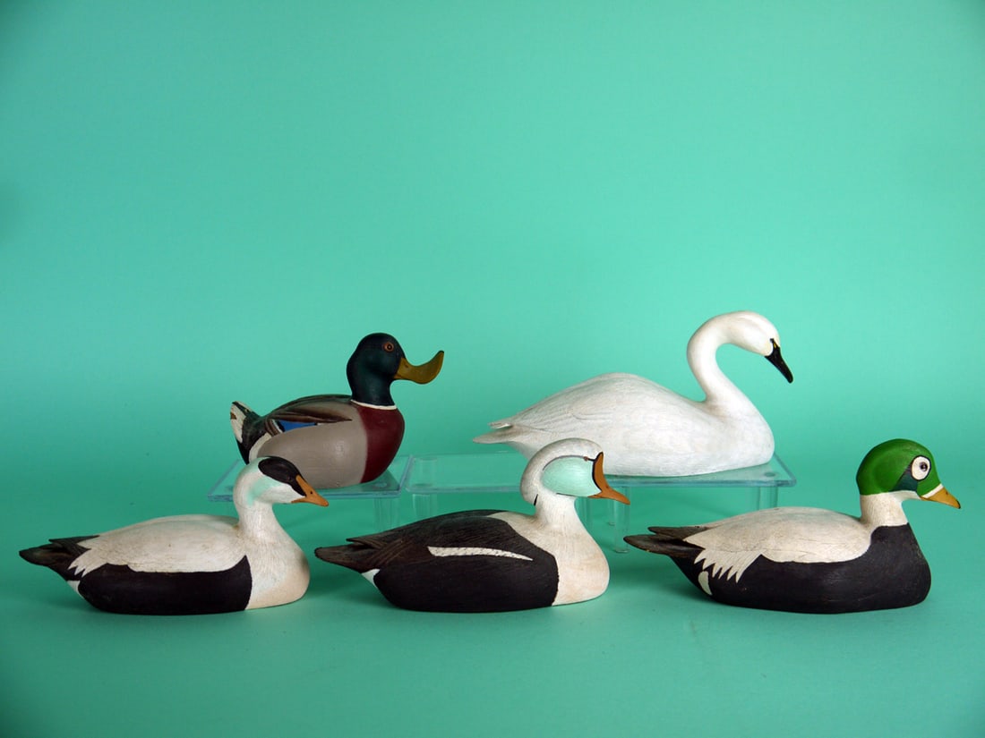 FIVE MINIATURE CARVINGS, M. HAGER - 2
