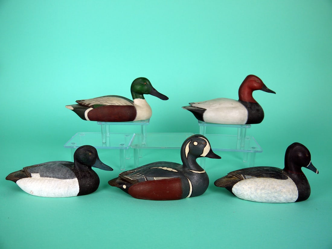 FIVE MINIATURE CARVINGS, M. HAGER - 2