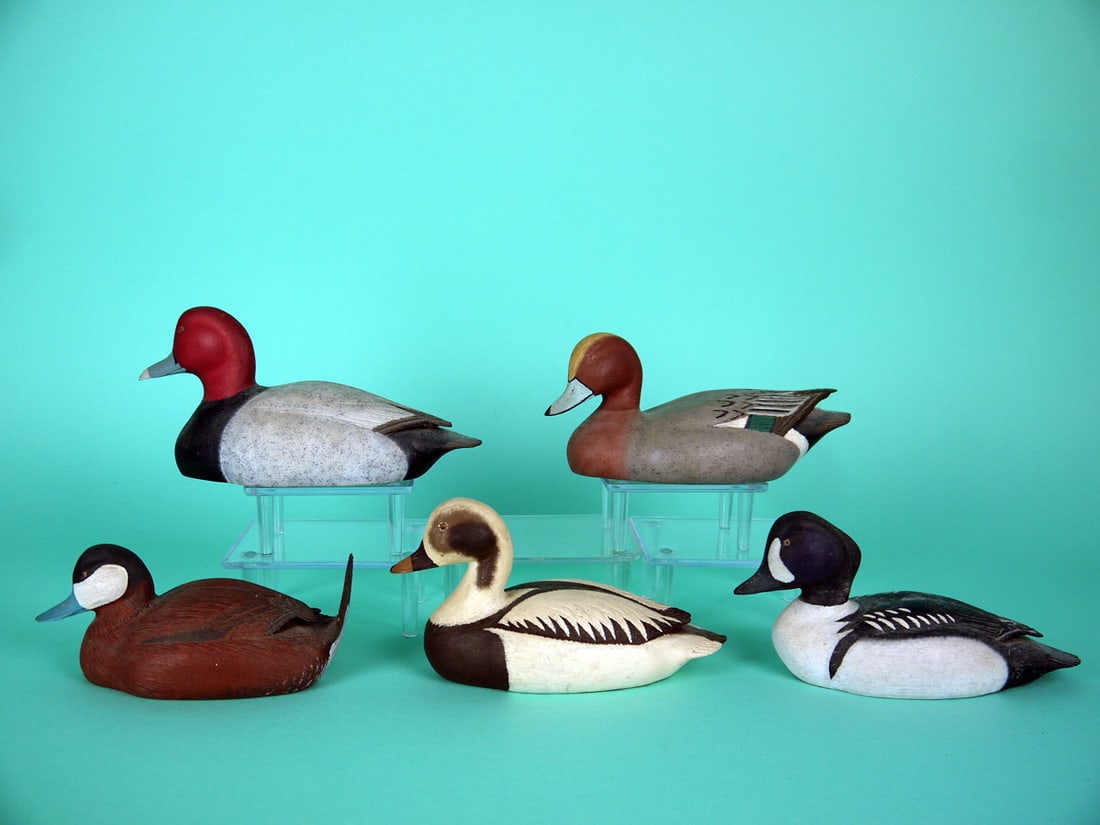FIVE MINIATURE CARVINGS, M. HAGER - 2
