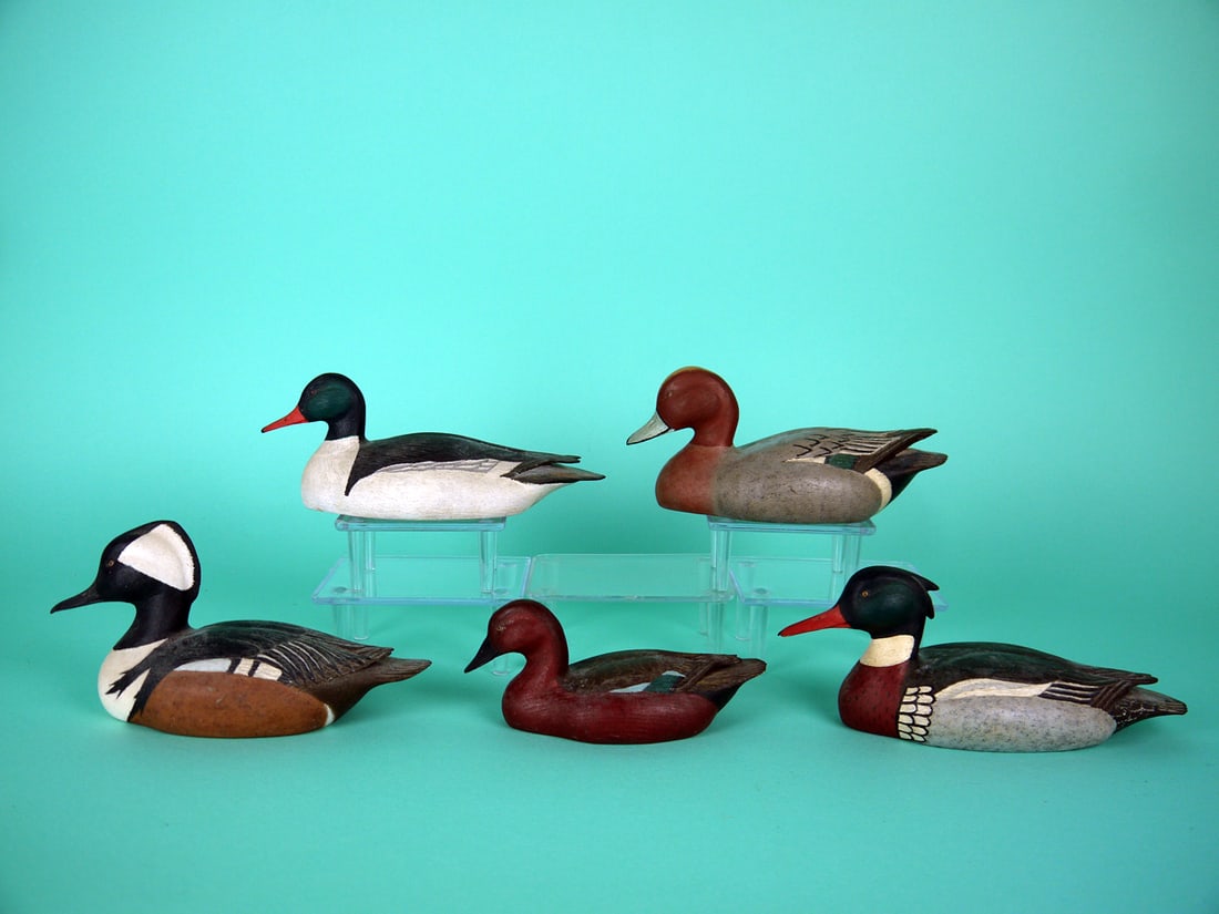 FIVE MINIATURE CARVINGS, M. HAGER (1 of 2)