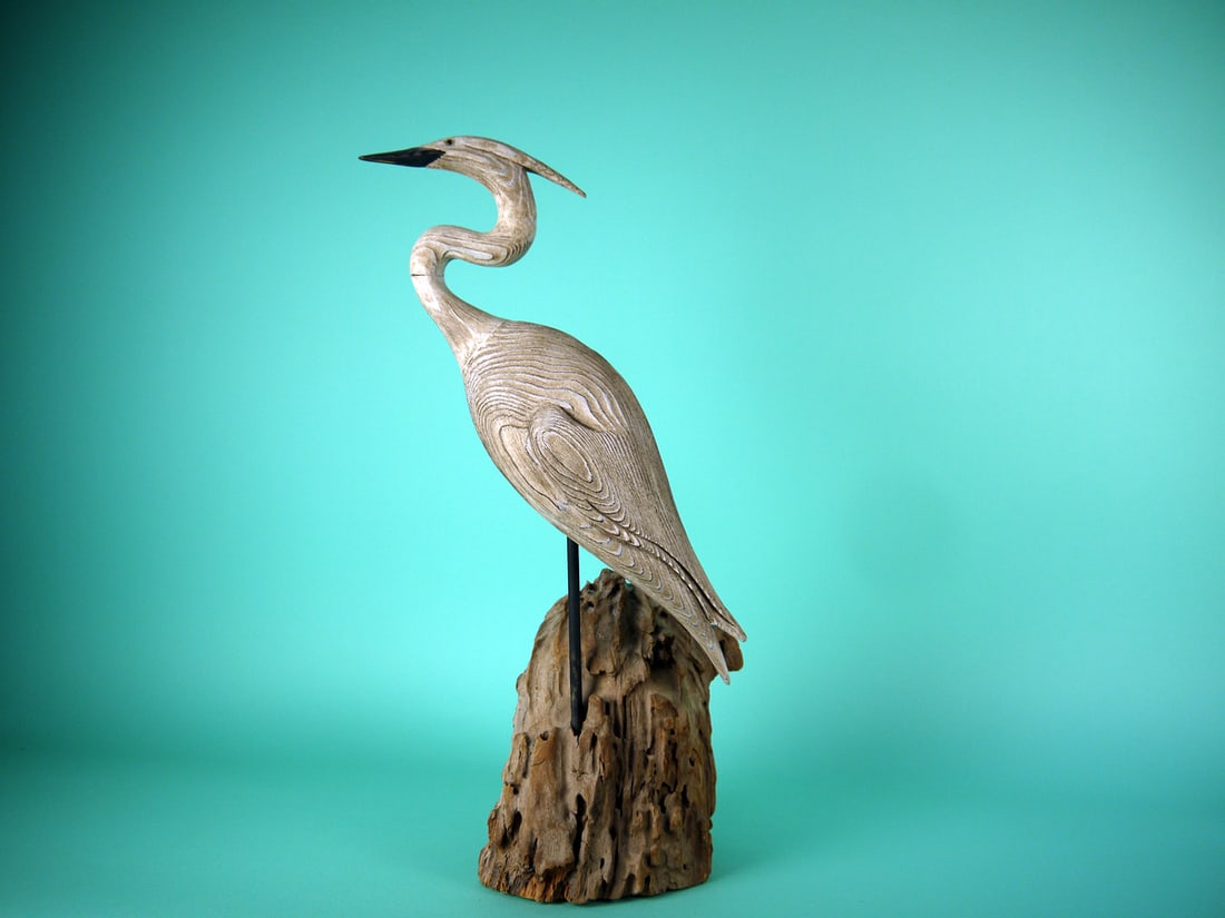 SNOWY EGRET, W. OLER: SNOWY EGRET by Walter Oler, Chincoteague, VA. Very good distressed original paint and structural condition. Neck seam slightly open. Relief-carved wings with raised wing tips and visible wood grain ca